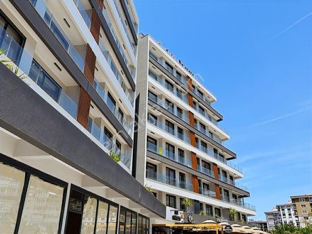 Ataşehir Gayda Vera Cadde Cepheli 2+1 Satılık Daire