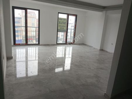 Ay Emlak'tan 600 Evlerde 170 M2 Dublex