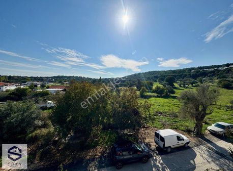 Sığacık Mah Yatırıma Uygun Tek Tapuda 3 Daireli Satılık Villa