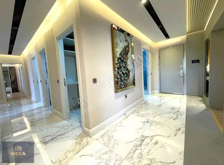 Mega Dan Yozgat Blv. Paralelinde 7/24 Güvenlikli Sitede 4+1 D.!!