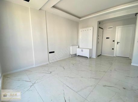 Evsam'dan Atakum Körfez'de Arakat Tranvaya Yakın 1+1