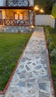 Şükran Gayrimenkulden Sapancada Satılık Müstakil İki Villa