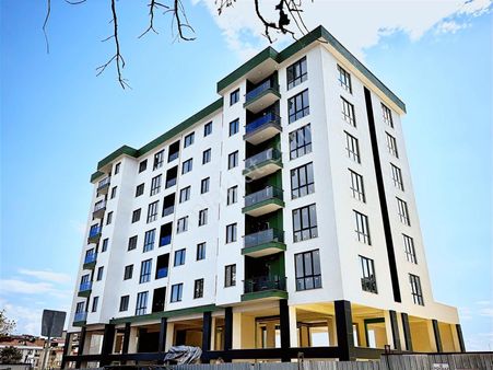 Sancaktepe Çekmeköy Sınırı Cadde Üzeri Satılık 70 M2 1+1 Daire