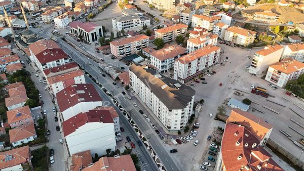 Kurumsal Kiracılı Depolu Satılık İşyeri