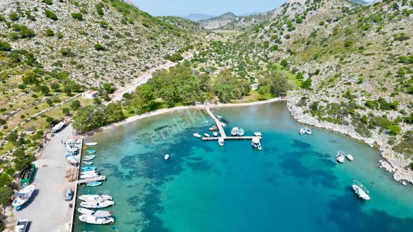 Joker: Marmaris Taşlıca Satılık Kargir Ev Ve Tarlası