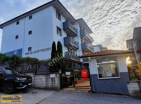 Bozdemir'den Bağçeşme Fnd Sitesinde Kiralık Eşyalı 1+1 Daire