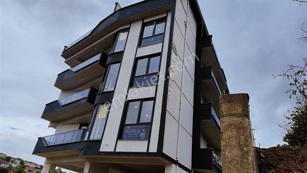 Tarcanlar'dan Satılık Döngelde Modern Mimari Lüks Bahçe Dubleks