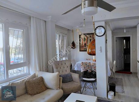 Gazi Mahallesinde İçi Yapılı Geniş Ters Dubleks Daire