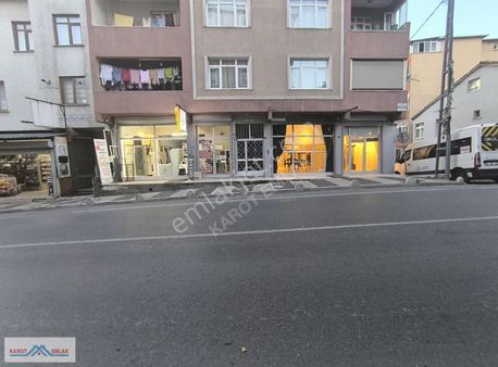 Ataşehirde Cadde Üzerınde 125m2 Satılık Dükkan