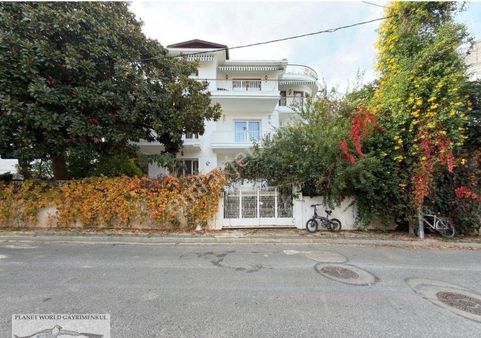 Planet’ten Düz Ayak Mevkide Lalahatun’da Bahçeli Yüksek Giriş Daire