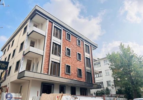 █ Konfor █ İdealtepe Özel Konum, Ön Köşe Bahçeli Ayrı Mutfak 2+1