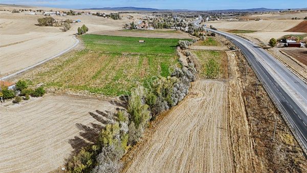Çokumeşmede Anayola Yakın 11 Dönüm Satılık Tarla