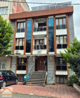 Fırsattır... Evinibul'dan Yüksek Giriş İskanlı Ayrı Mutfaklı 2+1