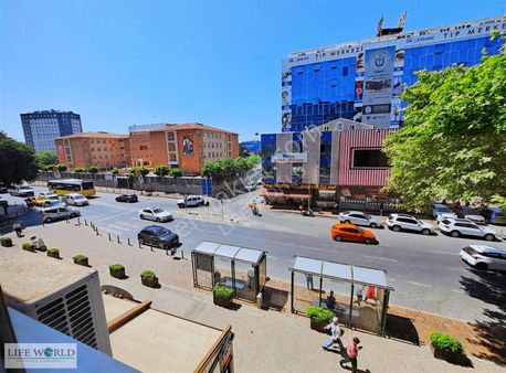 Şişli, Darülaceze Cadde Üzeri Mobilyalı 140 Mt Satılık Büro&ofis