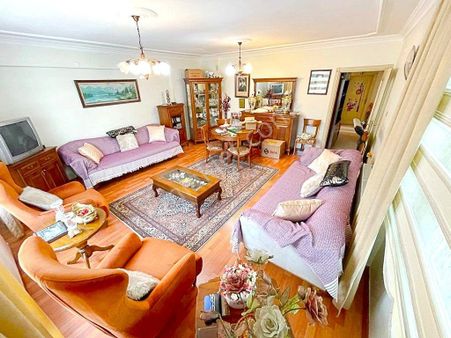 𝄞melodi'den Akçay Merkez'de Arakat Ön Cephe Asansörlü Ayrı Mutfaklı 3+1 Dev Balkonlu Daire