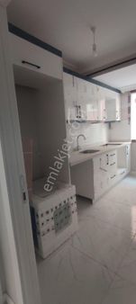 3+1 Sıfır 10.sok.şirinevler Mah Kuzey Ve Doğu Cephe