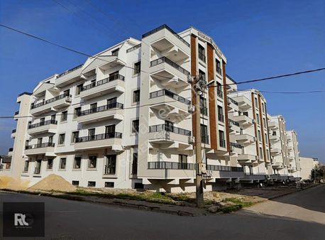 Maltepede Okullar Bölgesinde Arakat Satılık 3+1 Daire