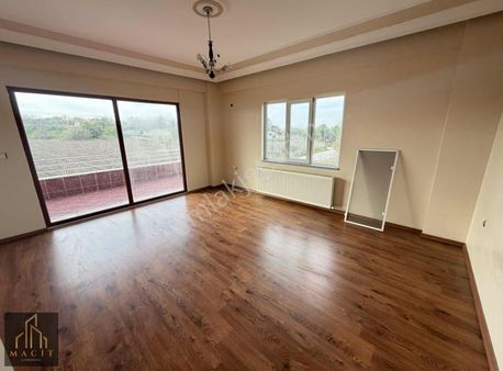 Macit'den Görükle İrfaniyede 4+1 180 M2 Net Kiralık Daire