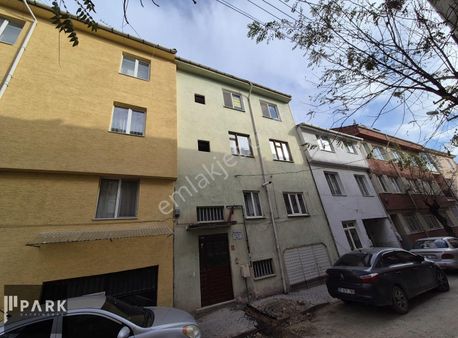 Park Gayrimenkul'den Vatan Cad. Yakını Kiralık 2+1 Daire