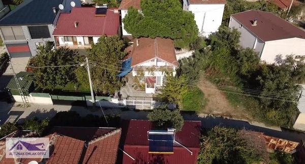 Armutlu Kapaklı'da Bahçeli Ferah Müstakil Ev!