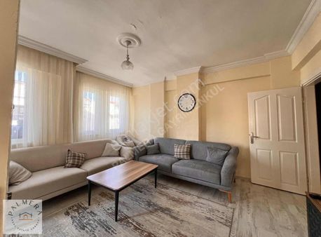 Palmera'dan Kemeraltı Mahallesi'nde Eşyalı Kiralık 2+1 Daire