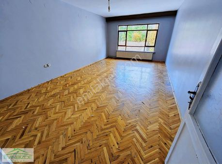 Evinbizde'den Cadde Üzeri 3+1 Salon Bağımsız,1.kat Güney Batı