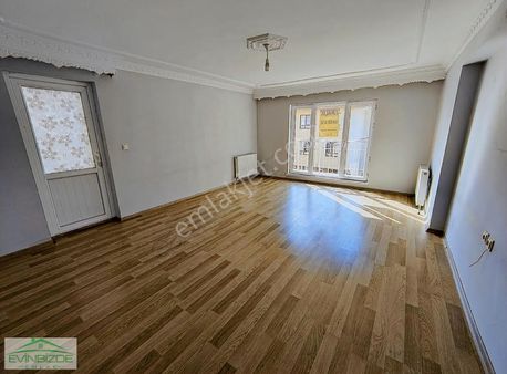 Evinbizde'den 3+1 Orta Kat Ön Cephe,içi Yapılı,güney Doğu,merkez