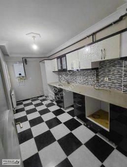 Ayrancılar Viya Emlaktan Satılık 2+1 Doğalgazlı Ara Kat Daire