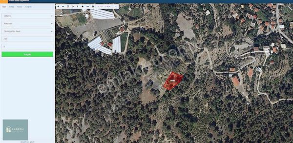 Konyaaltı Yarbaşçandır'da Çamlık Mevkii 1.563 M2 Tarla