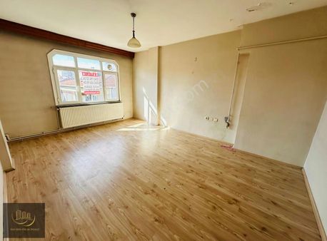 Has Seba Fevziçakmak'ta Caddeye Yakın 3+1 125m2 Kiralık Dairee