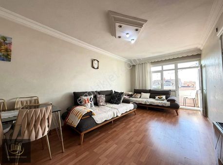 Has Seba Fevziçakmak'ta Caddeye Yakın 2+1 100m2 Satılık Daire