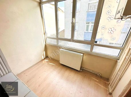 Has Seba'dan Sefaköy Merkezde 3+1 120m2 Kullanışlı Satılık Daire