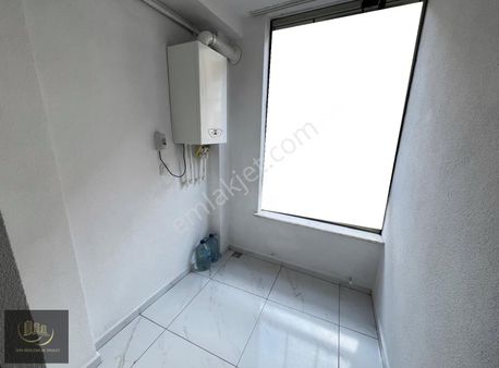 Has Sebadan Fevziçakmak Mh 2+1 90m2 Caddeye Yakın Yeni Bina 1kat