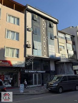 Clk'dan Cadde Üzeri Tabela Değeri Yüksek Kiralık Dükkan