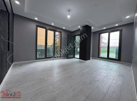 Beylikdüzü Kavaklı Da Satılık 3+1 Ön Cephe Sıfır Geniş Daire