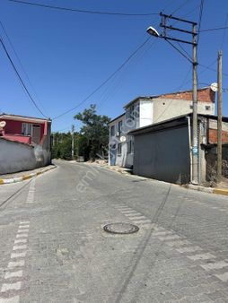 Altıeylül Halalca Mahallesinde Satılık Köy Evi