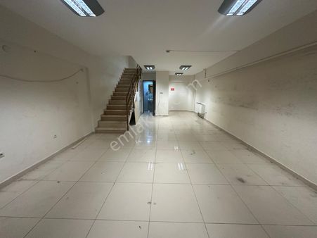 Em-of Emlak'tan Yükleme Katında 150 M2 Yapılı Kiralık İş Yeri