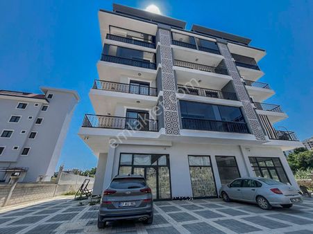 Alanya Çıplaklıda Satılık 2+1 Havuzlu Daire