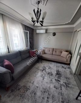 İzmir Buca Şirinyer Hürriyet Mahallesi//tuğsavulokul Yanı/izbana/4-5dk/fulyapılı/2+1/90m2//daire