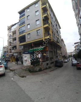 Buca Hürriyet Mahallesinde//uçanyolyakını//asansörlü//90m2-2+1