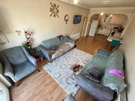 Acil Satılık Emek Mah. Ziyagökalp Caddesi Üzeri 2+1 110m2 Daire