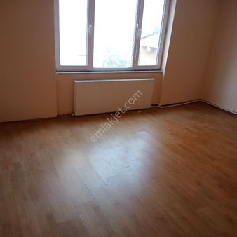 İstinye Poligon Mah.kiralık 2+1.