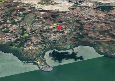 Karacabey Eskikaraağaç Da Göl Manzaralı Satılık Tarla