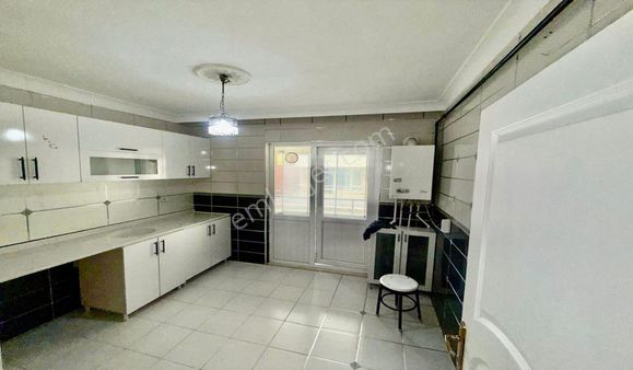 Atapark Mevlana Yakını 3+1 Kat Konumunda Asansörlü Geniş Daire