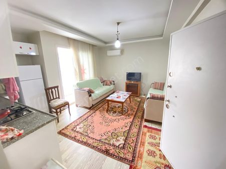 Prestij'den Hamidiye'de 5 Yaşın'da Asansörlü Eşyalı 1+1 Daire