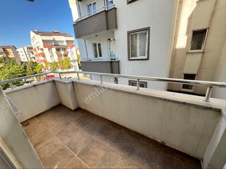 Bahar'dan Görükle'de 2+1 Ara Kat Site İçerisinde Satılık Daire