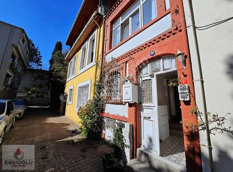 Eskioğlu'ndan Büyükdere'de Eve Ofise Uygun Dubleks Müstakil Bina