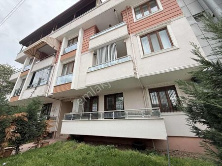 Körfez Atalar Mah.satılık Yüksek Giriş Kat 3+1 Odalı Daire