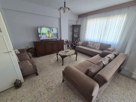 Prestij'den Pirireis Mah'de 3+1 Geniş Oturumlu Temiz Daire