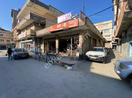 Saydam Caddesi 3 Adet İşyer +3 Adet Daire 423 M2 Komple Satılık